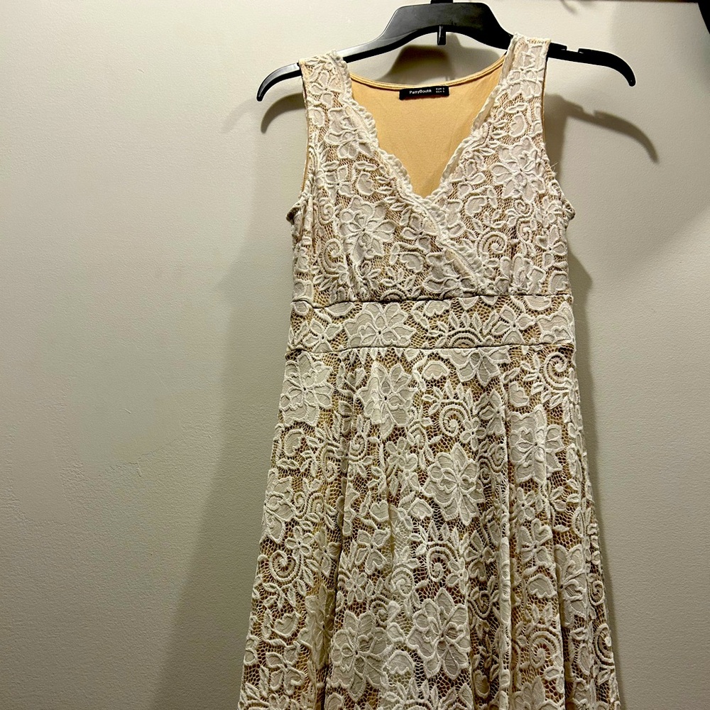 PattyBoutik White Dress in Small
